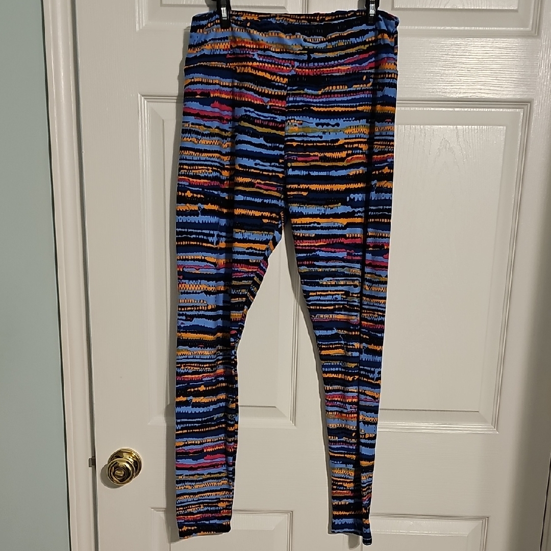Lularoe Colorful Striped Leggings. Tall & Curvy.